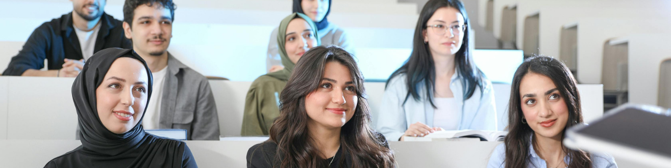 etudiants etranger france Administra-Vie
